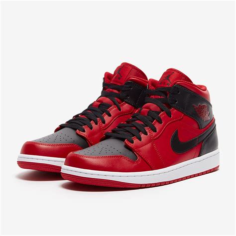 nike jordan schwarz rot weiß|jordan 1 schuhe kaufen.